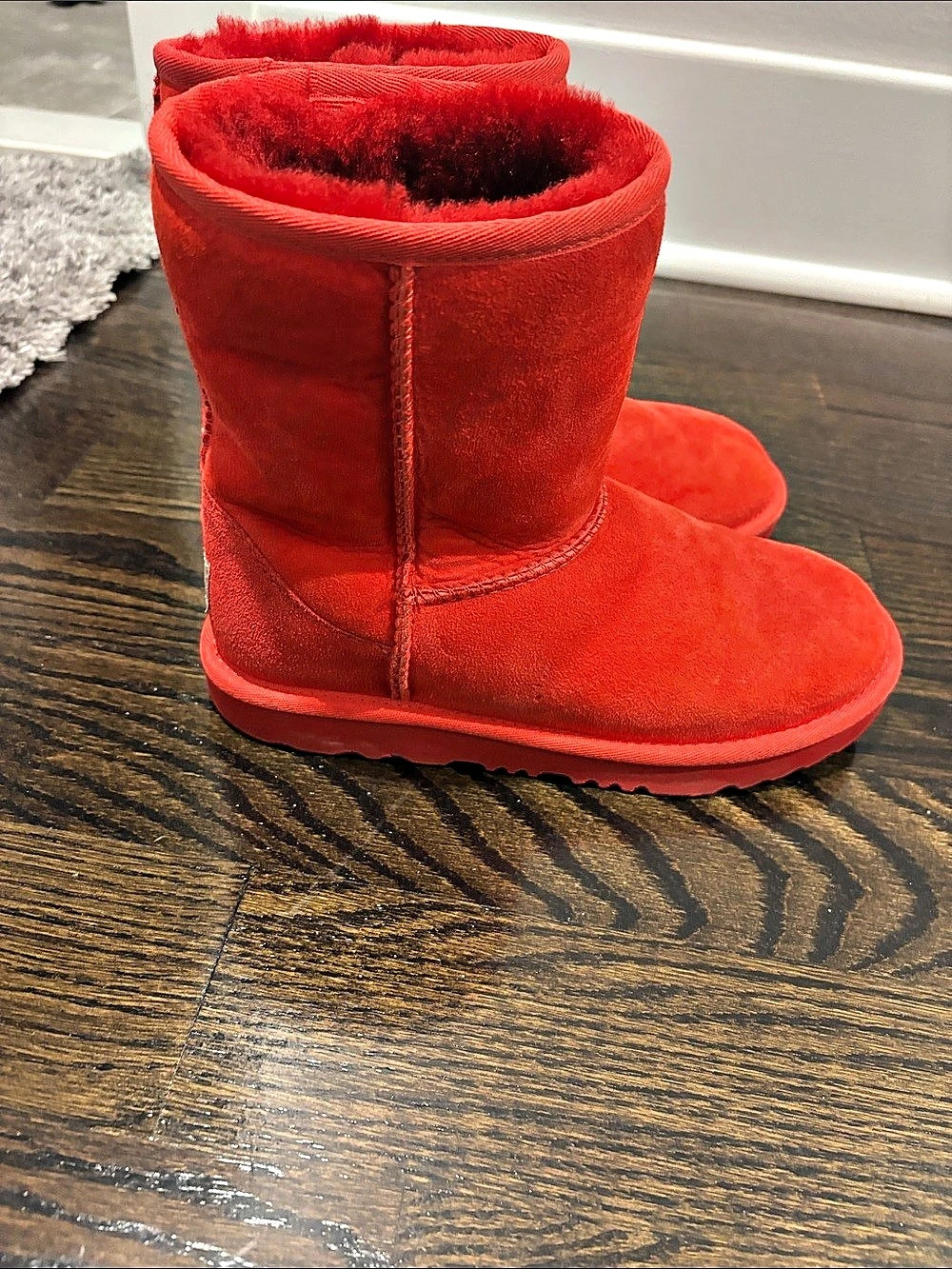 UGG Classic Short Boot Red Winter Boots